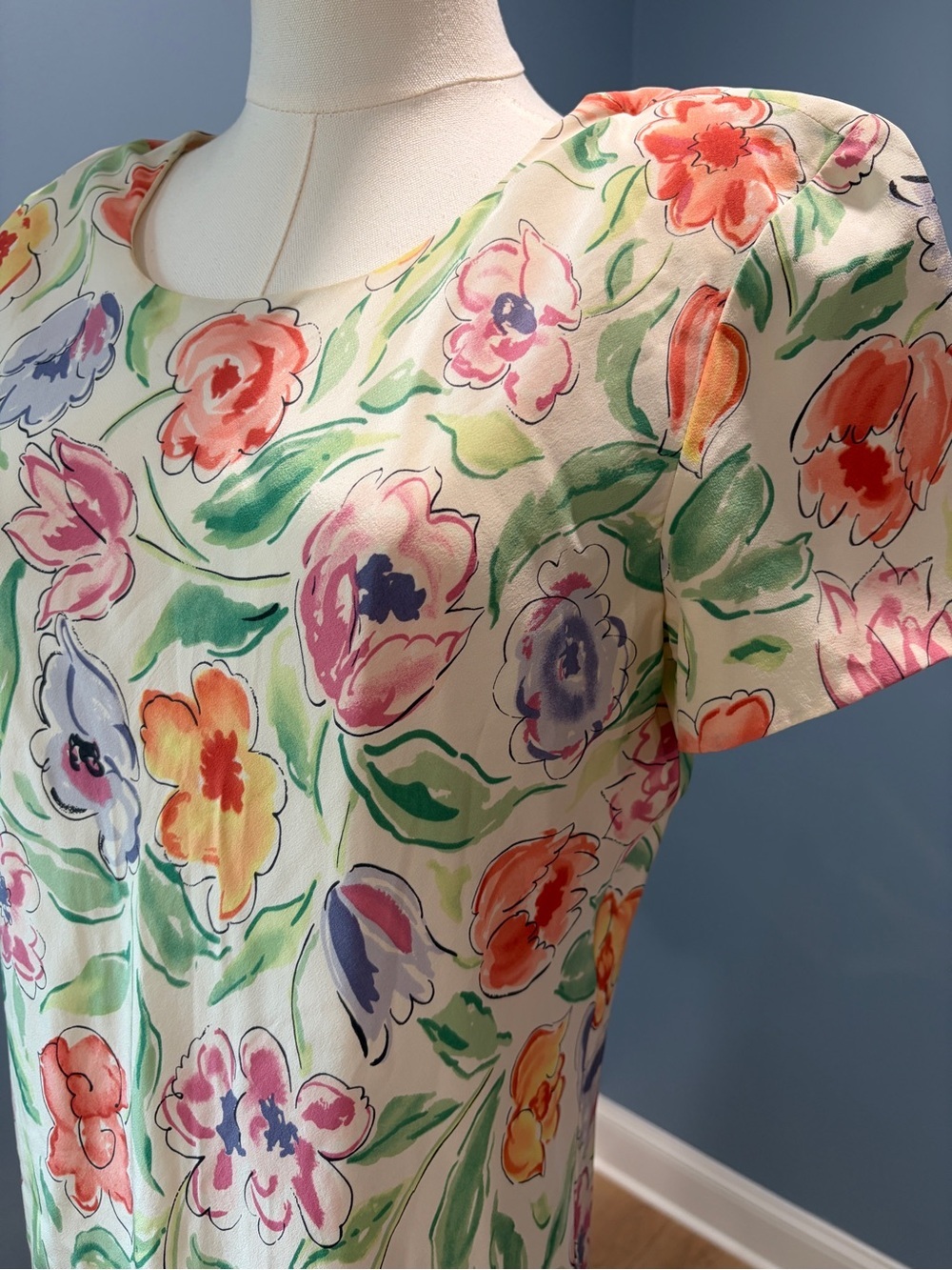 Vintage Liz Claiborne Dresses 100% Silk Watercolor Floral Midi Dress Size 8 - Picture 3 of 8